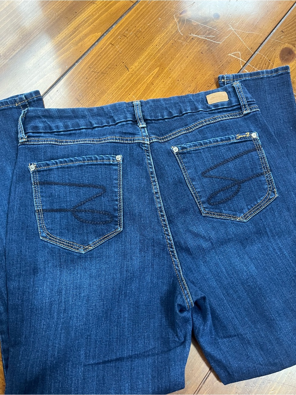 Seven7 Dark Wash High Rise Slim Fit Jeans Women's Size 16 EUC - Picture 9 of 10
